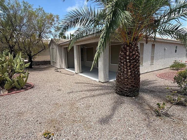 4433 Carta Luna St — Photo 2