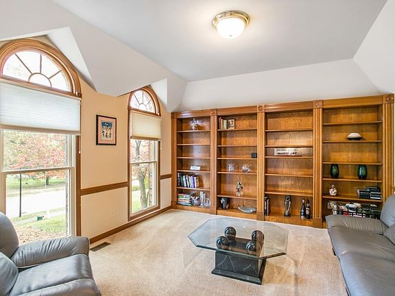 4th image of 15306 Schoettler Estates Dr