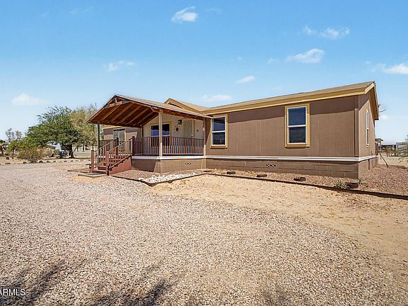 3rd image of 30100 W BELLVIEW Street