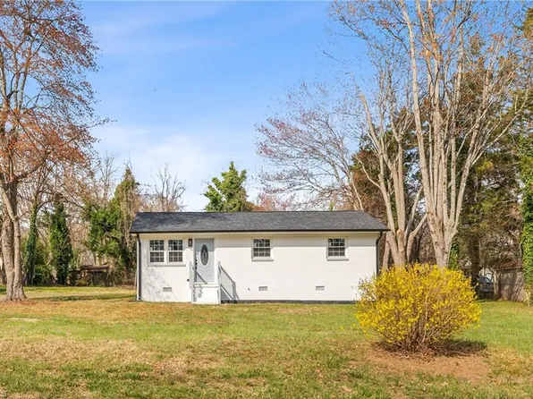 3804 Simmons Ct, Greensboro, NC 27407