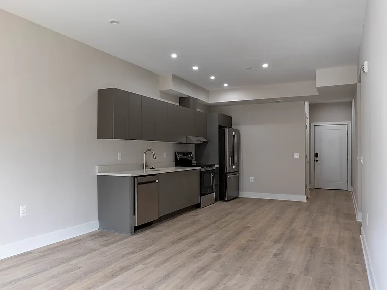 414 Kennedy St NW #204 — Photo 8
