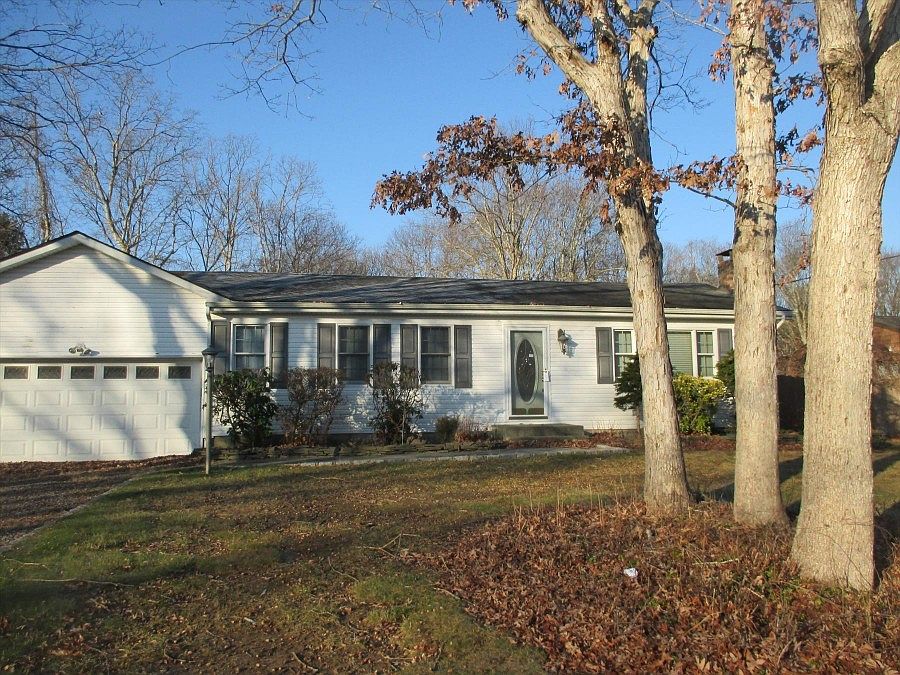 1st image of 375 Wellwood Dr