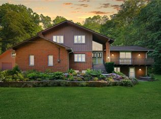 12915 Rockhaven Rd, Chesterland, OH 44026