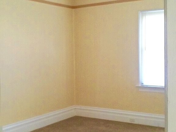 4th image of 129 Alameda St