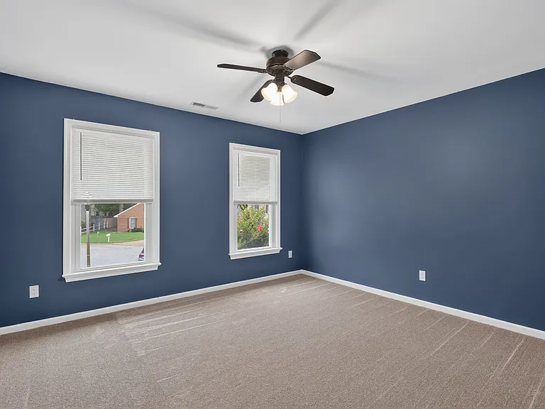 898 Gunston Ct — Photo 21