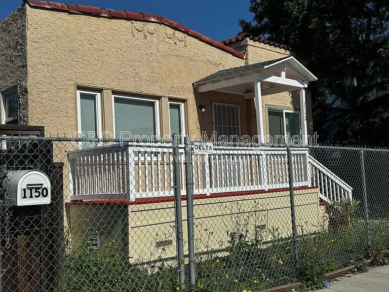 1140 West St — Photo 2