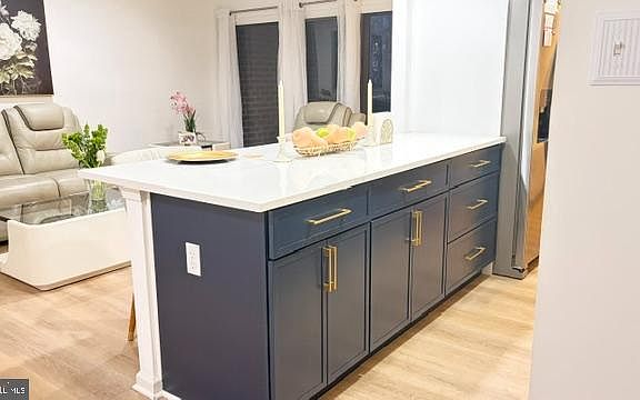 3rd image of 11252 Chestnut Grove Sq APT 26