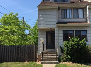 385 Signs Rd #F, Staten Island, NY 10314