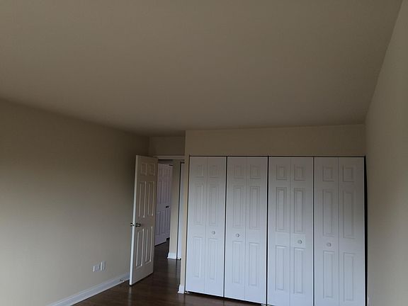 3rd image of 2920 N Harlem Ave APT 5F