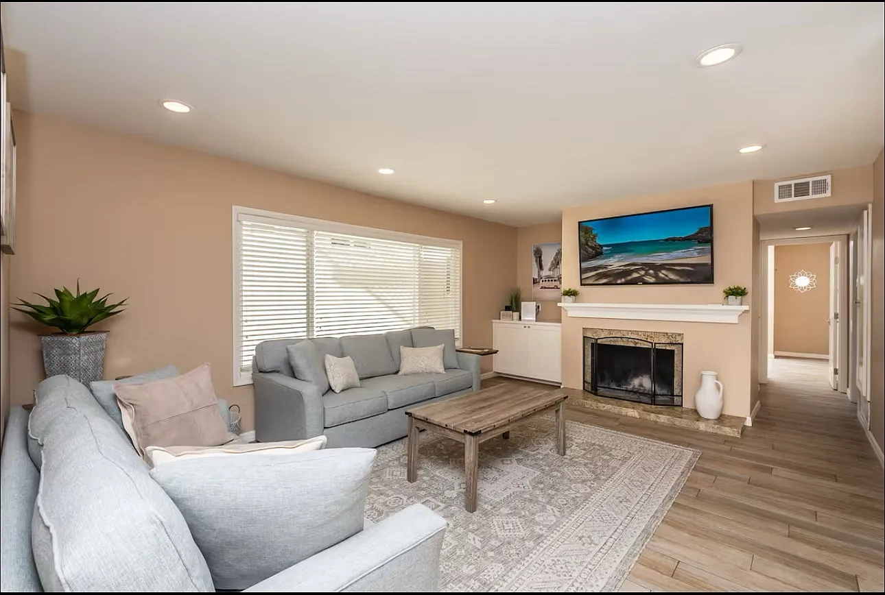 730-32 Asbury Ct — Photo 4