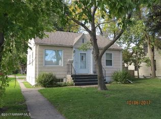 111 Kneale Ave N, Thief River Falls, MN 56701