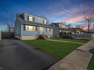 724 E Scott Ave, Rahway, NJ