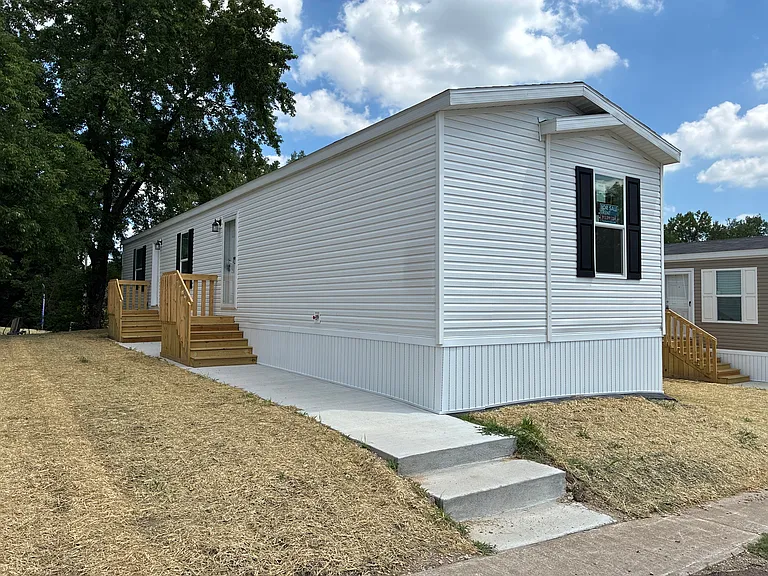 7322 Clark St — Photo 1