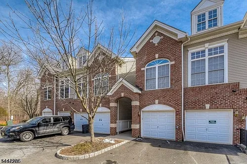 106 Donato Cir Photo 1