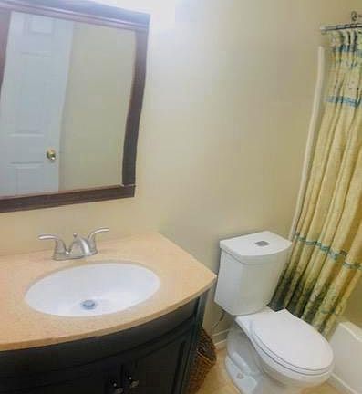 4th image of 35 E McCaulley Ct