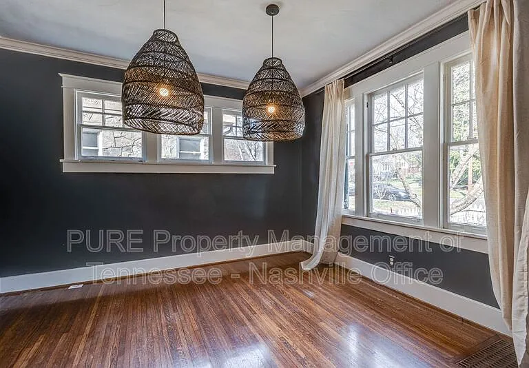 1507 Cedar Ln — Photo 8
