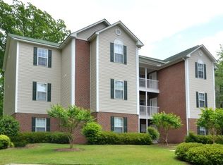 5536 Faith Dr APT 101, Fayetteville, NC 28314