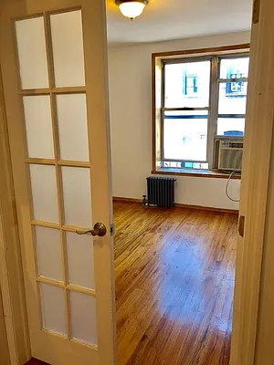 Rented by Bank Neary | media 48