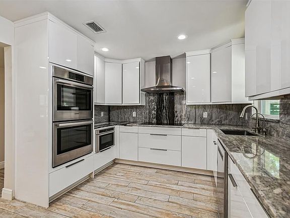 5th image of 4408 W Clear Ave