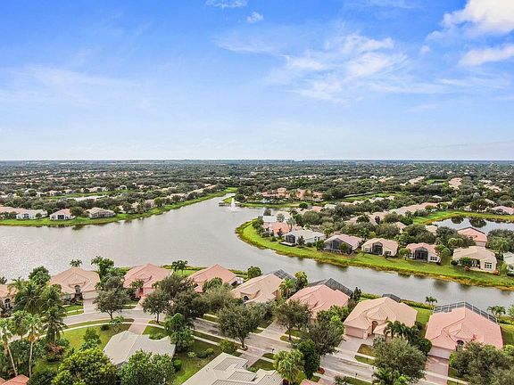 3rd image of 6848 Molakai Cir