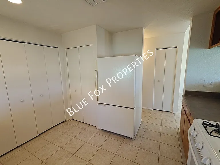 3318 E Bellevue St #B — Photo 20