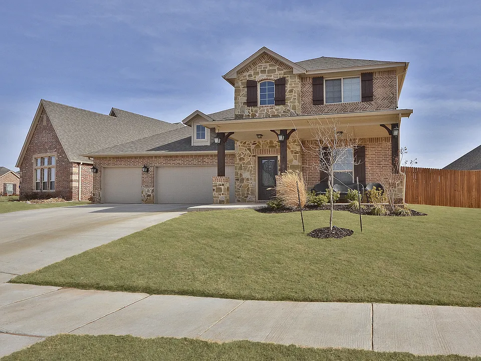 16100 Fair Winds Way