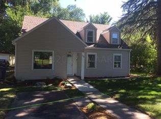 1122 3rd St S, Moorhead, MN 56560