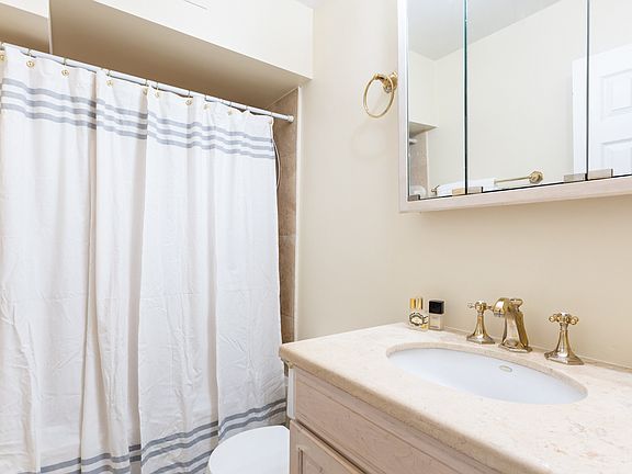 5th image of 205 E 16th St APT 3B