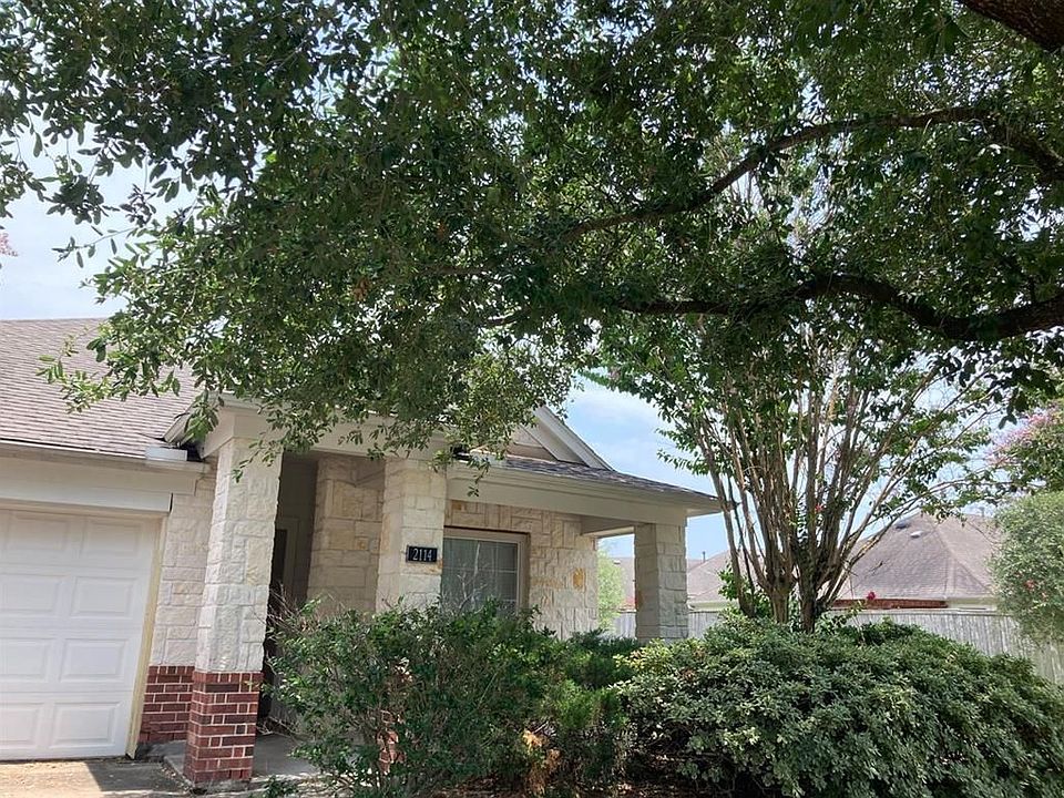 1st image of 2114 Thorn Berry Creek Ln