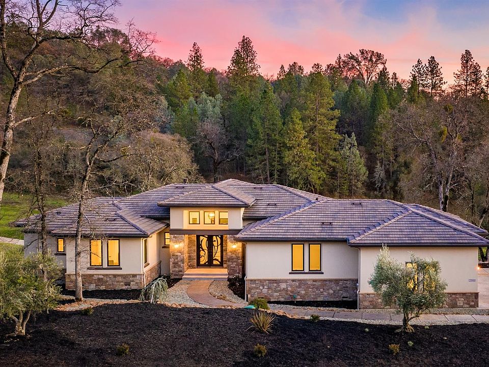 2nd image of 12990 Austin Forest Cir
