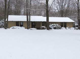 435 Centennial Dr, Vienna, OH 44473