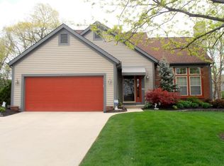 7683 Cypress Point Dr, Pickerington, OH 43147