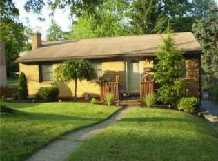 703 Doris Dr, Pittsburgh, PA 15243