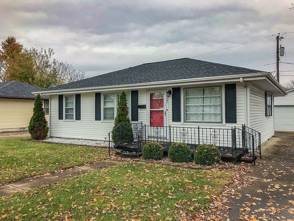 1st image of 525 Monterrey Dr