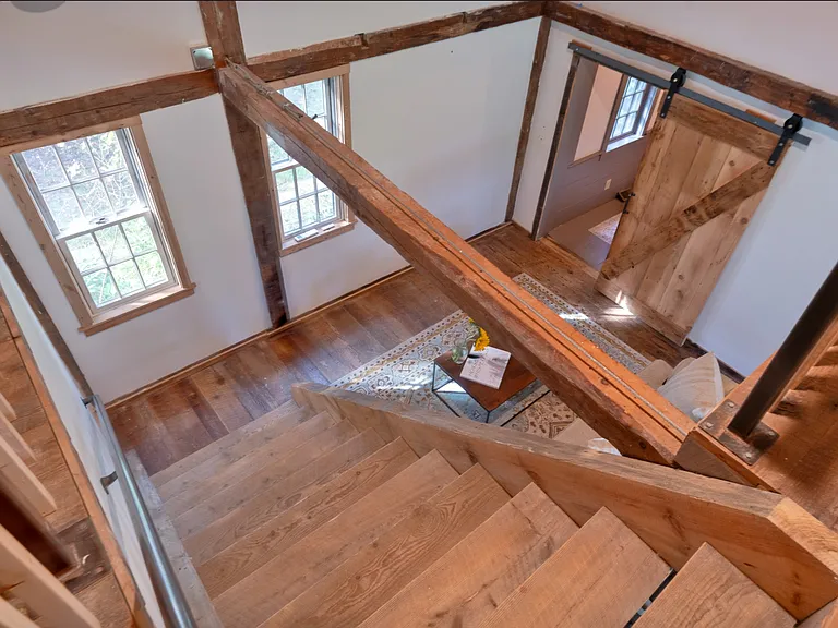 3 Decary Rd — Photo 12