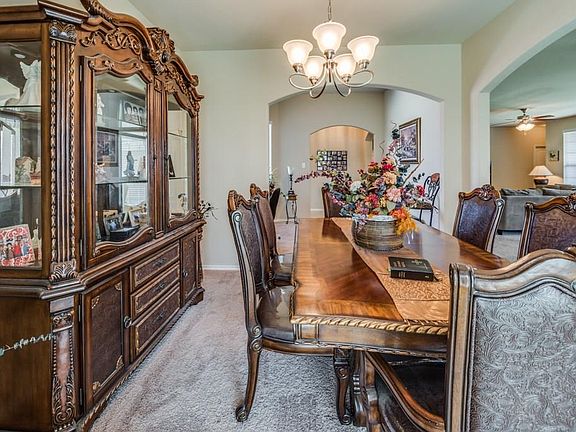 5th image of 126 Althea Dr