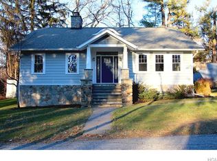 14 Lakeside Ln, Yorktown Heights, NY 10598