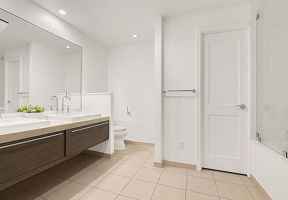5th image of 2255 Adam Clayton Powell Jr Blvd #6B