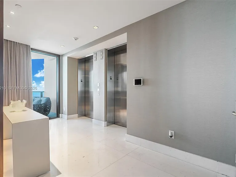 18555 Collins Ave #4305 — Photo 6