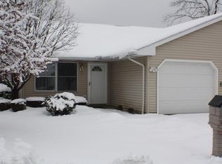 308 Holly Pl, Barberton, OH