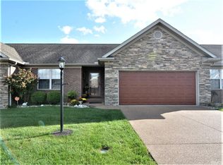 9881 Arbor Lake Dr, Newburgh, IN 47630
