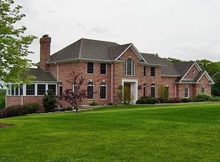 41W075 Oak Hills Ct, Elburn, IL 60119