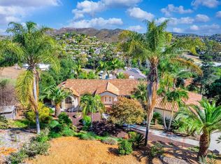 1980 Valindo Way, Vista, CA 92084