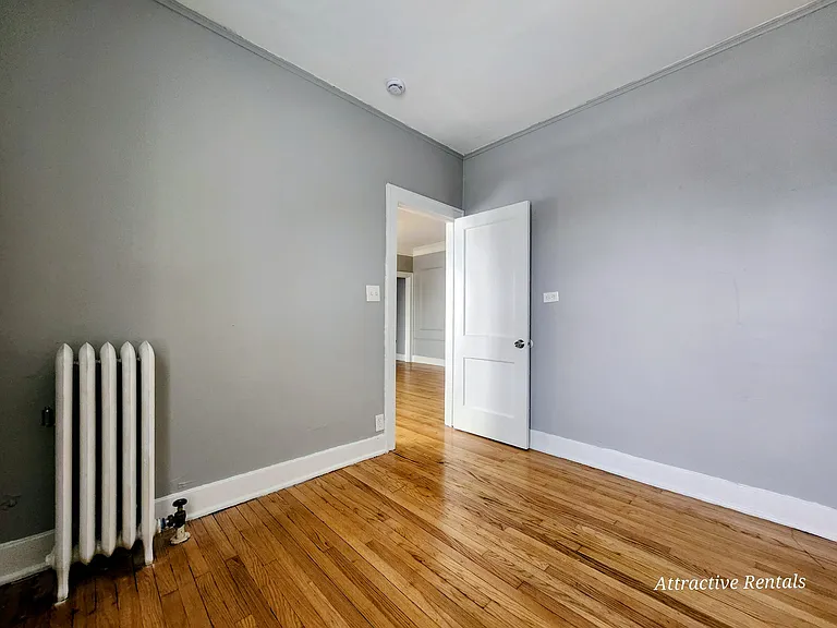 39 W 14th Pl #2 — Photo 7