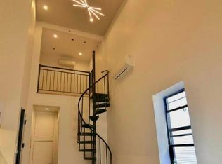 102 Frost St #2C, Brooklyn, NY 11211