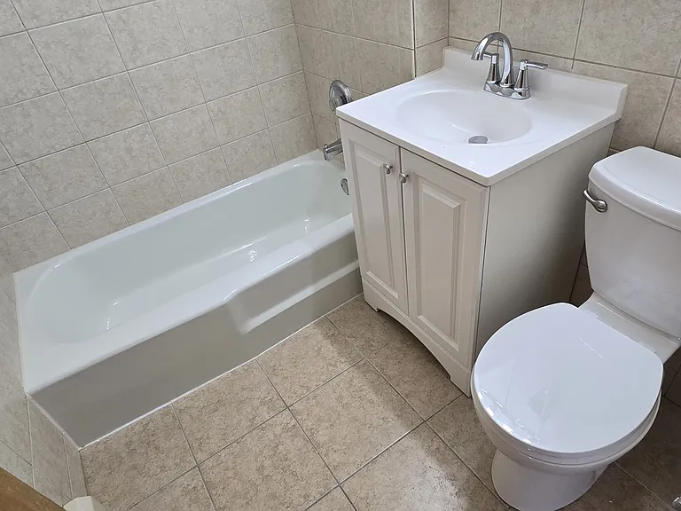 11180 Moraine Dr — Photo 8