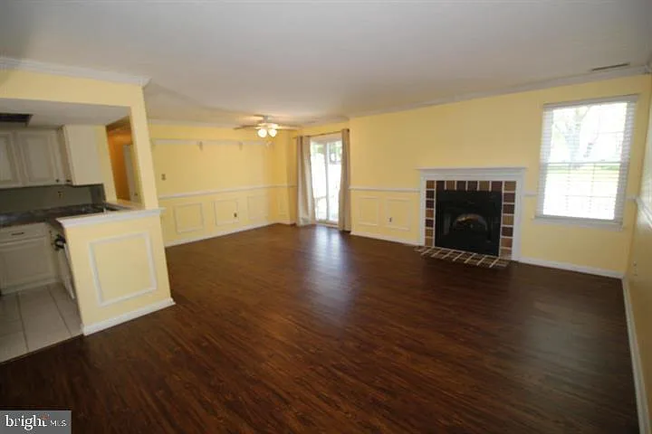 681A Rose Hollow Dr — Photo 6