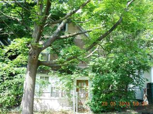 652 Sunset St, Schenectady, NY 12303