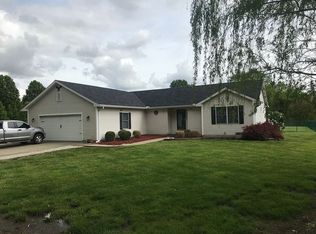 1202 W Miller St, Clinton, IN 47842