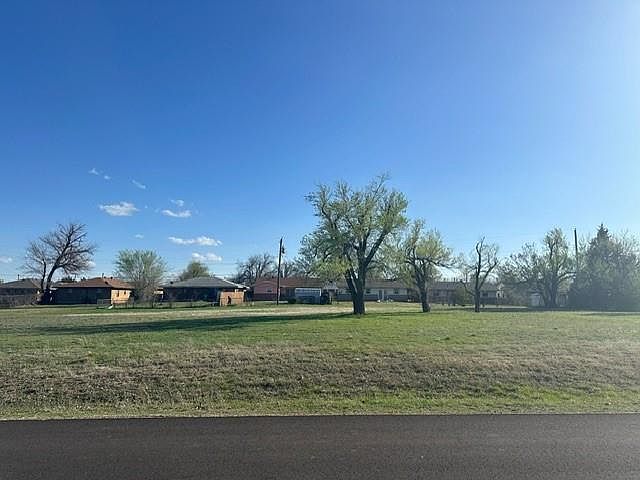 2nd image of 86872475 Seven Oaks Cir #10